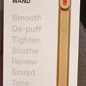 Solawave 4-IN-1 skincare wand